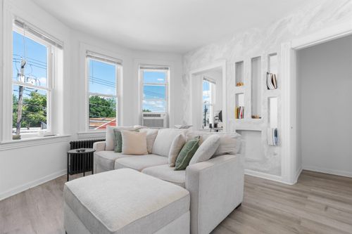 2-4308 Grand Ave, North Bergen, NJ, 07047-2622 | Card Image