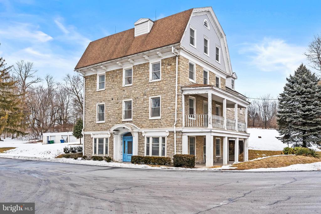 Commercial Sale in FLEETWOOD 4