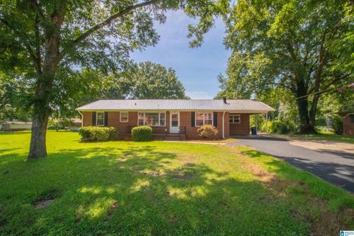 1109 Meadowbrook Dr, Oxford, AL, 36203-2635 | Card Image