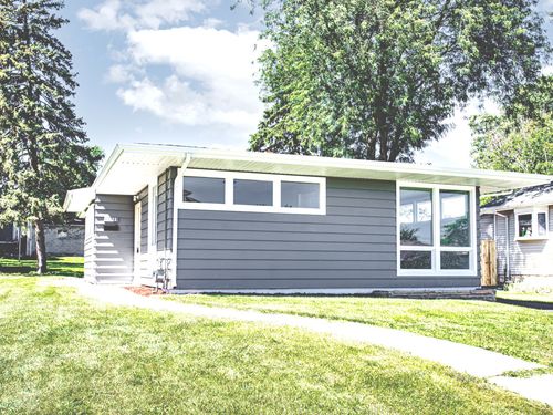 1911 N Hickory St, Crest Hill, IL, 60403-2543 | Card Image