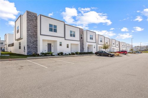 625 Trikomo Dr, DAVENPORT, FL, 33896 | Card Image