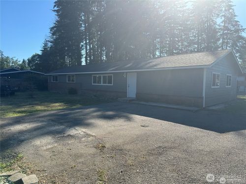 30 E Sylvan Heights Ln, Shelton, WA, 98584-3362 | Card Image