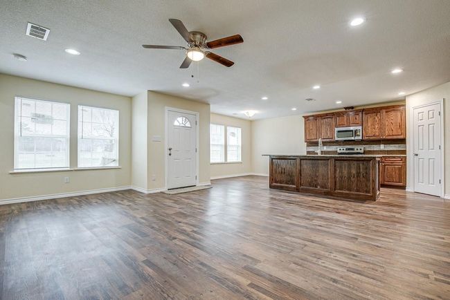 412 S Park St, House other with 3 bedrooms, 2 bathrooms and null parking in Terrell TX | Image 7