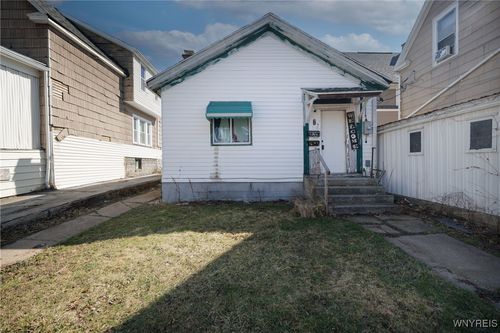 7 Daisy Pl, Buffalo, NY, 14208-1336 | Card Image