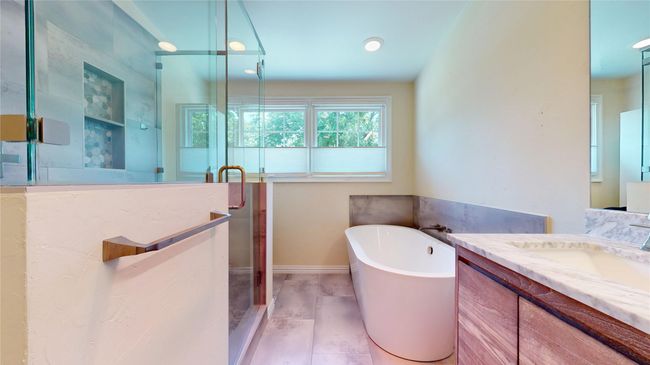 7218 S Janmar Dr, House other with 4 bedrooms, 3 bathrooms and null parking in Dallas TX | Image 21