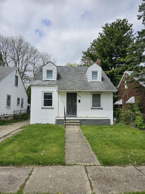 7283 Minock St, Detroit, MI, 48228-3323 | Card Image