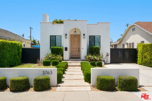 3763 S Gramercy Pl, Los Angeles, CA, 90018 | Card Image