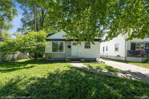 415 Helene Ave, Royal Oak, MI, 48067-3905 | Card Image