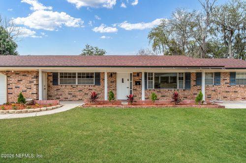 8460 Lynda Sue Ln W, Jacksonville, FL, 32217-4416 | Card Image