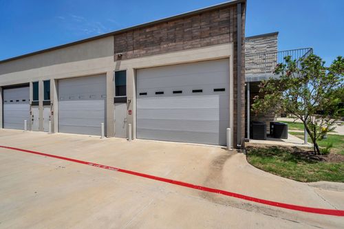 e10-6767 All Stars Ave, Frisco, TX, 75033-2217 | Card Image