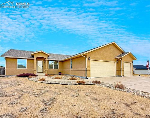419 E Chadwick Dr, Pueblo West, CO, 81007-1375 | Card Image