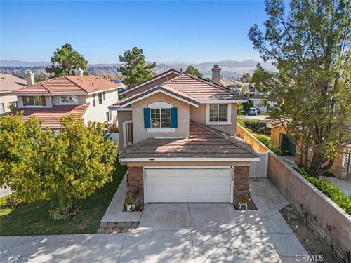 26726 Neff Ct, Canyon Country, CA, 91351-6928 | Card Image