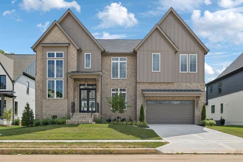 2935 Avenue Downs Dr, Thompsons Station, TN, 37179-4100 | Card Image