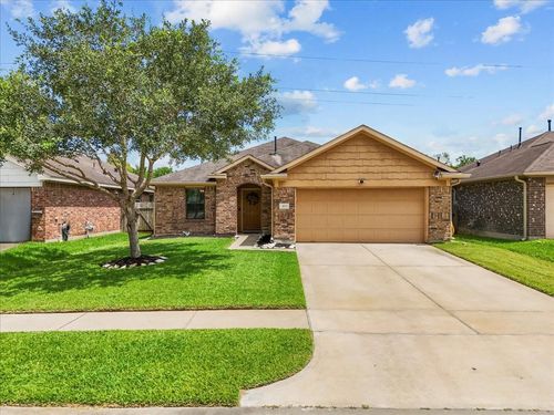 405 De Coster Blvd, Alvin, TX, 77511-4756 | Card Image