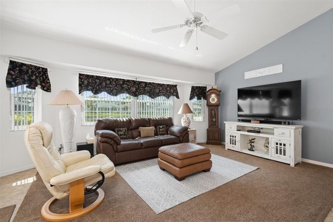 409 Bermuda Isles Circle, House other with 3 bedrooms, 3 bathrooms and null parking in VENICE FL | Image 16
