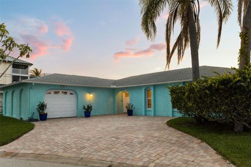 4909 Shoreview Ct, PORT RICHEY, FL, 34668-6231 | Card Image