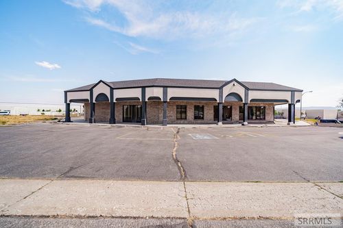 2225 Teton Plz, Idaho Falls, ID, 83404-6494 | Card Image