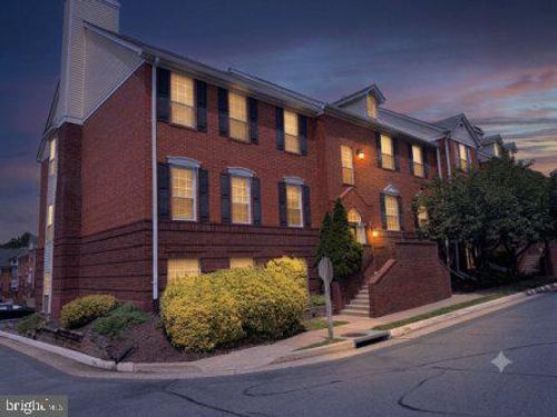 501-666 Gateway Dr Se, LEESBURG, VA, 20175-4069 | Card Image