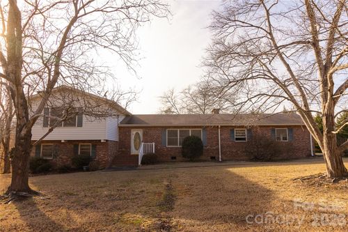 607 Edgewater Drive, Gaffney, SC, 29340 | Card Image