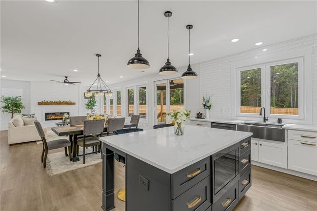 6532 Cross Anchor Rd, House other with 5 bedrooms, 3 bathrooms and null parking in Enoree SC | Image 13