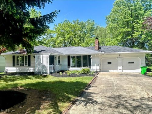 101 Carmia Rd, Munroe Falls, OH, 44262-1303 | Card Image