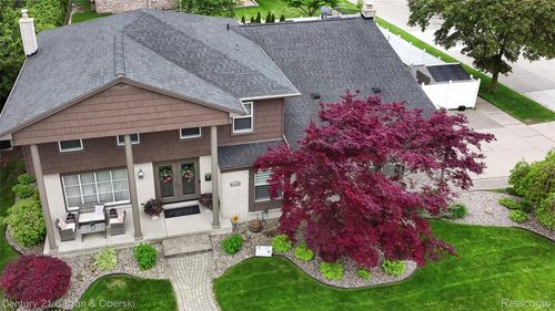 26155 Timber Trl, Dearborn Heights, MI, 48127-4149 | Card Image