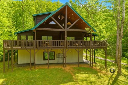 1582 Venturous Trl, Goode, VA, 24556-2297 | Card Image