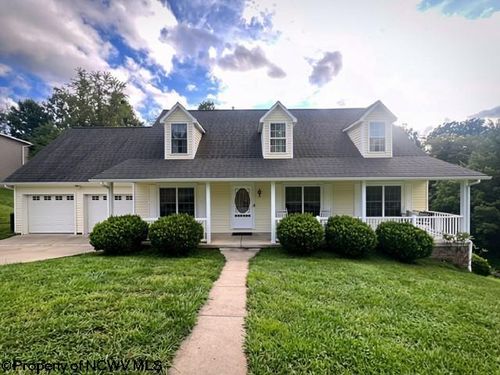 1601 Acorn Drive, Fairmont, WV, 26554 | Card Image