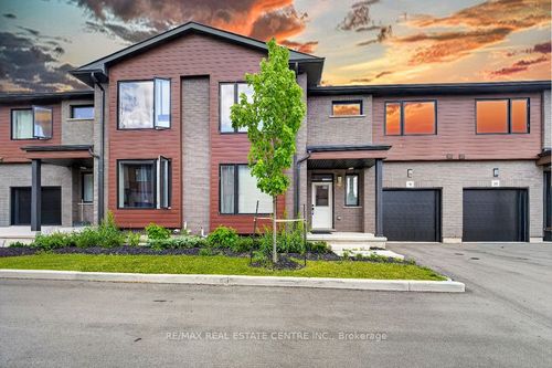 9-264 Blair Rd, Cambridge, ON, N1S4K9 | Card Image