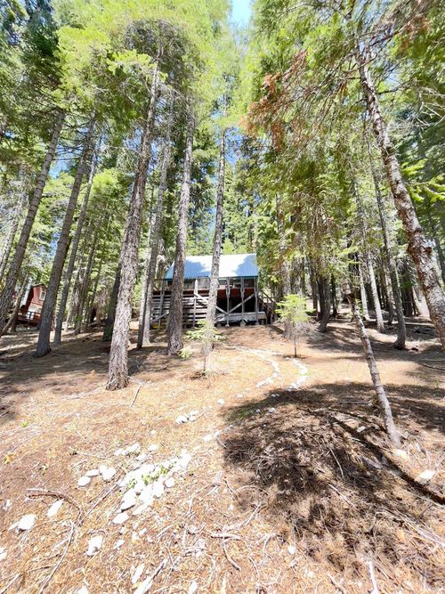 1650 Thistle Trl, Strawberry Valley, CA, 95981 | Card Image