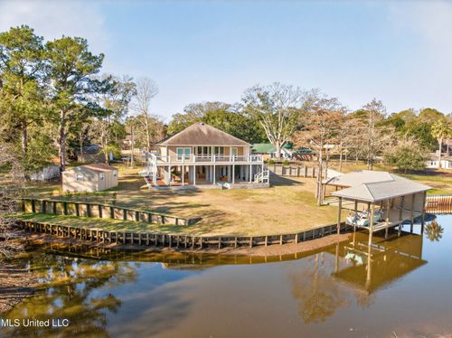 4401 Harvey Pl, Gautier, MS, 39553-5615 | Card Image