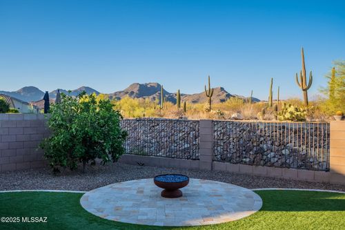 12584 N Sunrise Shadow Dr, Marana, AZ, 85658-4817 | Card Image
