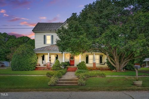 301 2nd St, Spring Hope, NC, 27882-9510 | Card Image