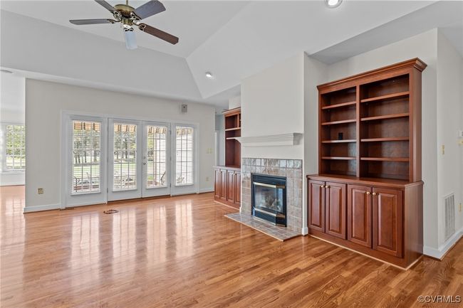 12049 Layton Dr, Condo with 3 bedrooms, 3 bathrooms and null parking in Glen Allen VA | Image 13
