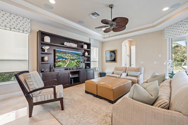 1727 W Hemingway Dr, House other with 5 bedrooms, 5 bathrooms and null parking in Juno Beach FL | Image 22
