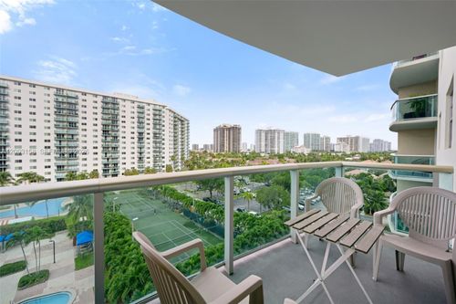 708-19370 Collins Ave, Sunny Isles Beach, FL, 33160-2269 | Card Image