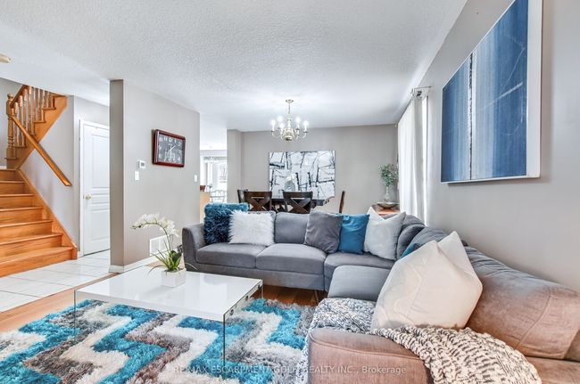 24 Diamond Crt, House other with 5 bedrooms, 3 bathrooms and 4 parking in Hamilton ON | Image 7