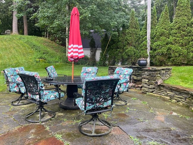 85 Lake Dr, House other with 3 bedrooms, 2 bathrooms and 3 parking in Shutesbury MA | Image 6