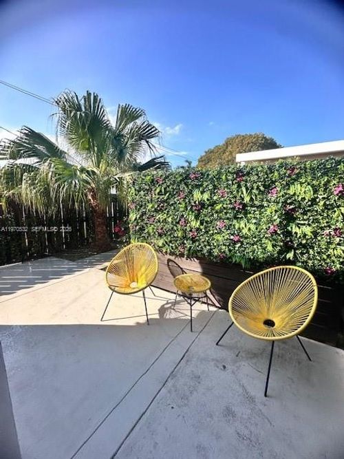 3-1634 Fletcher St, Hollywood, FL, 33020-6500 | Card Image