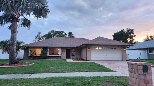 15711 Scrimshaw Dr, TAMPA, FL, 33624-1570 | Card Image