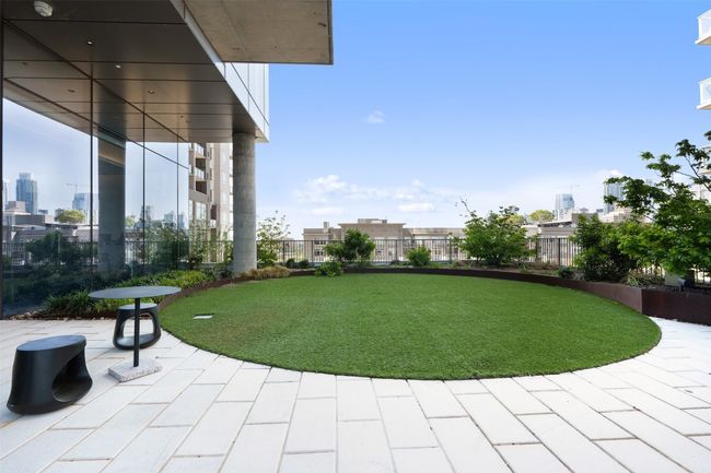 View of yard with a view of city | Image 23