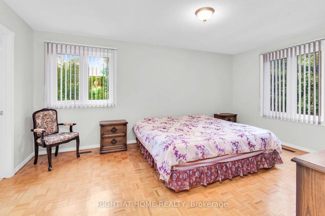 1 Tasha Crt, House other with 4 bedrooms, 3 bathrooms and 2 parking in Woodbridge ON | Image 15