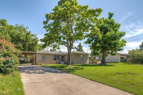 745 Se 42nd St, Oklahoma City, OK, 73129-5409 | Card Image