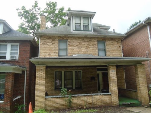207 Locust St, Ambridge, PA, 15003-2151 | Card Image