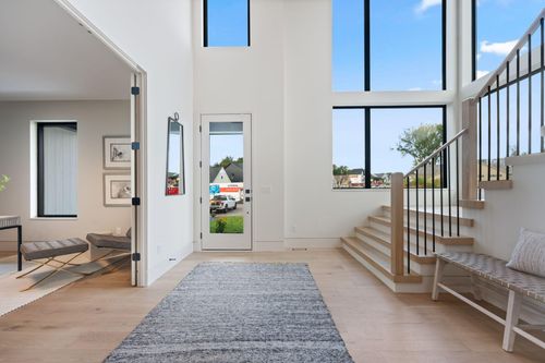 705 Ensconced Way, Chaska, MN, 55318-7434 | Card Image