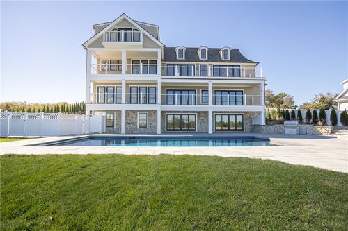 45 Sea Spray Drive, Portsmouth, RI, 02871 | Card Image