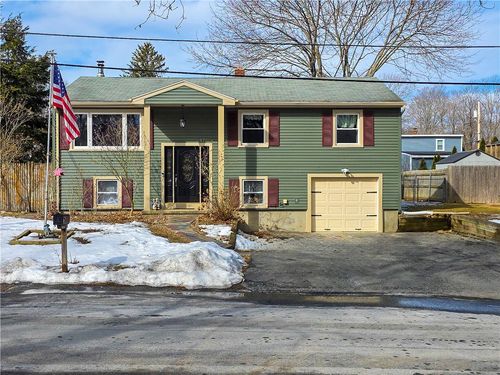 10 Delaware Avenue, Cumberland, RI, 02864 | Card Image