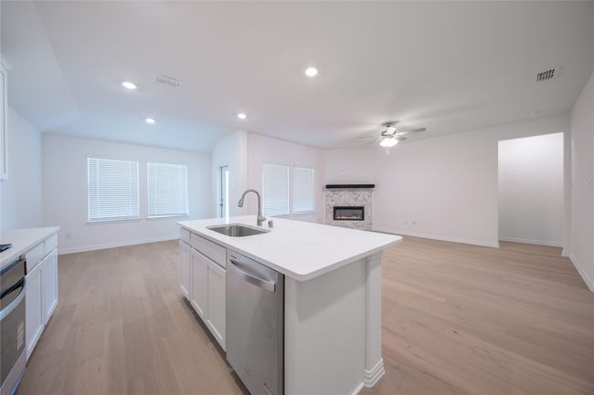Kitchen | Image 16