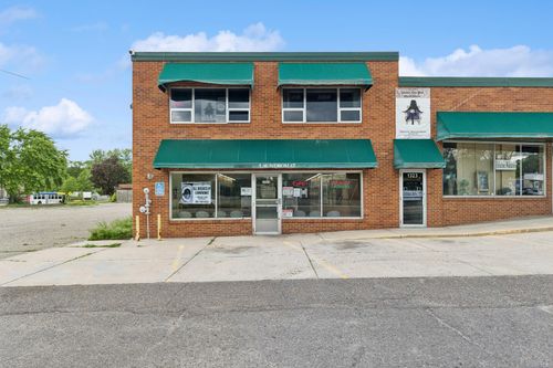 1321 Frost Ave, Maplewood, MN, 55109-4469 | Card Image