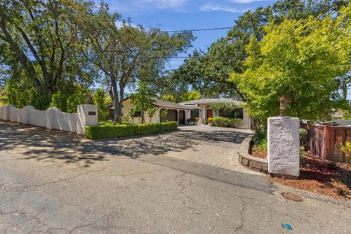 15477 Oak St, San Jose, CA, 95110-2816 | Card Image